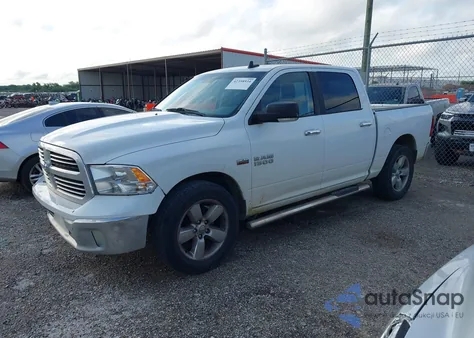 2018 Ram 1500 z USA, uszkodzony, nr VIN 3C6RR6LT3JG162845